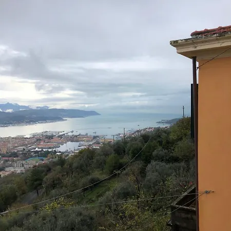 Cinque Terre Retreats * La Spezia