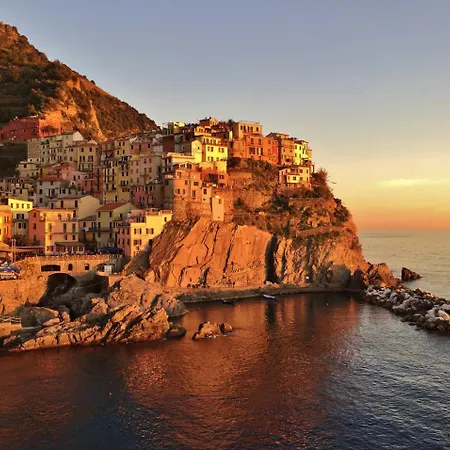 Cinque Terre Retreats Villa *